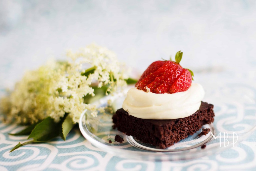 black bean brownie dessert