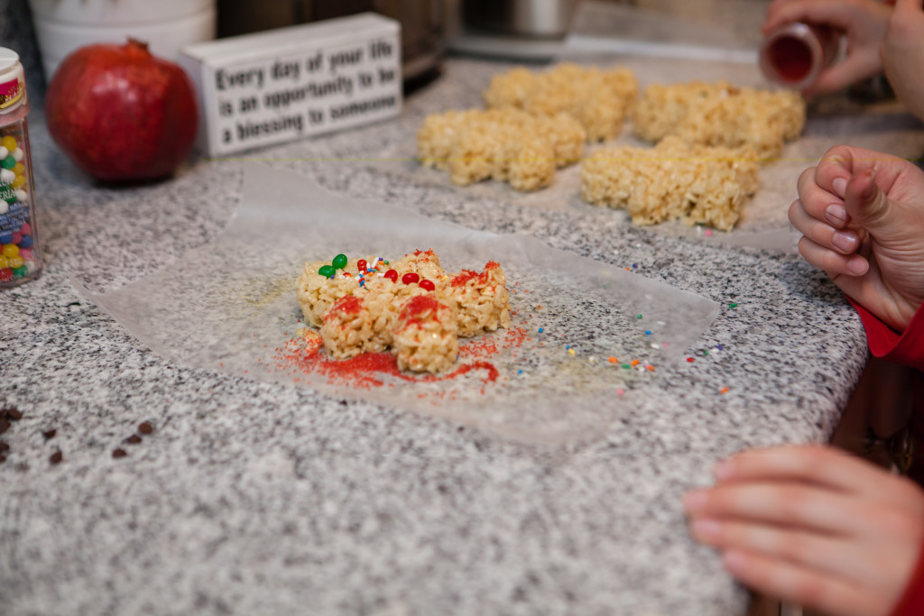 Rice Krispy candy (53 of 16)